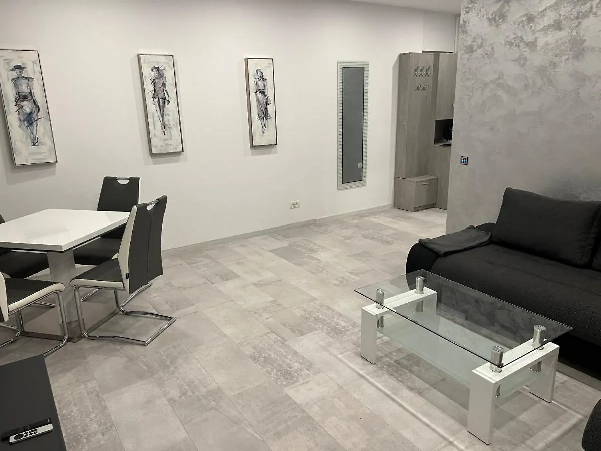 Stunning 3-Room Penthouse Lakeview With Terrace Bucharest Apartment