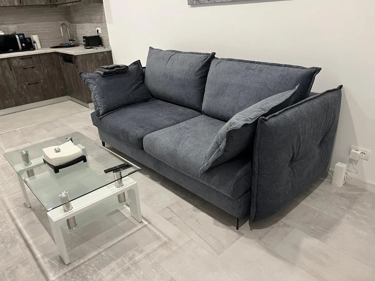 Stunning 3-Room Penthouse Lakeview With Terrace Bucharest